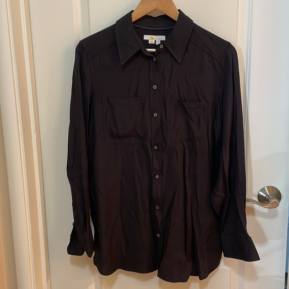 Boden Longline Pocket Detail Shirt in Black - Picture 2 of 4